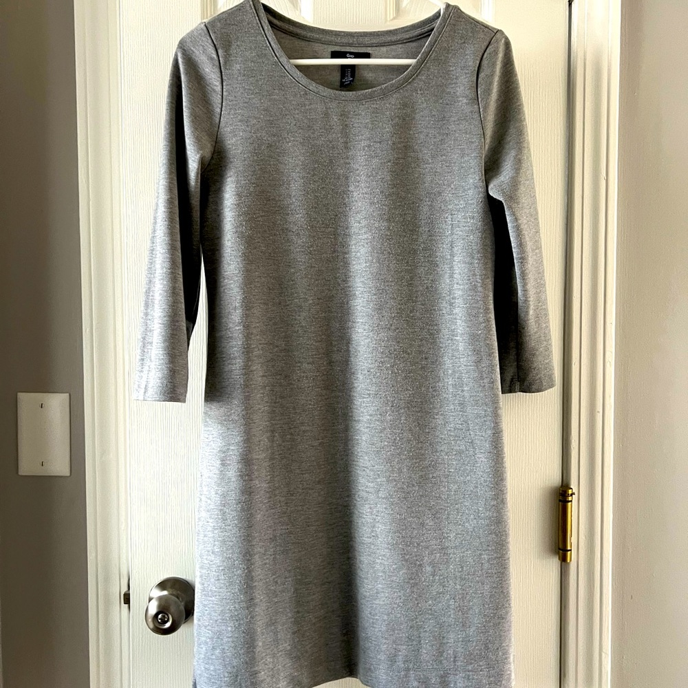Gap knit shift dress